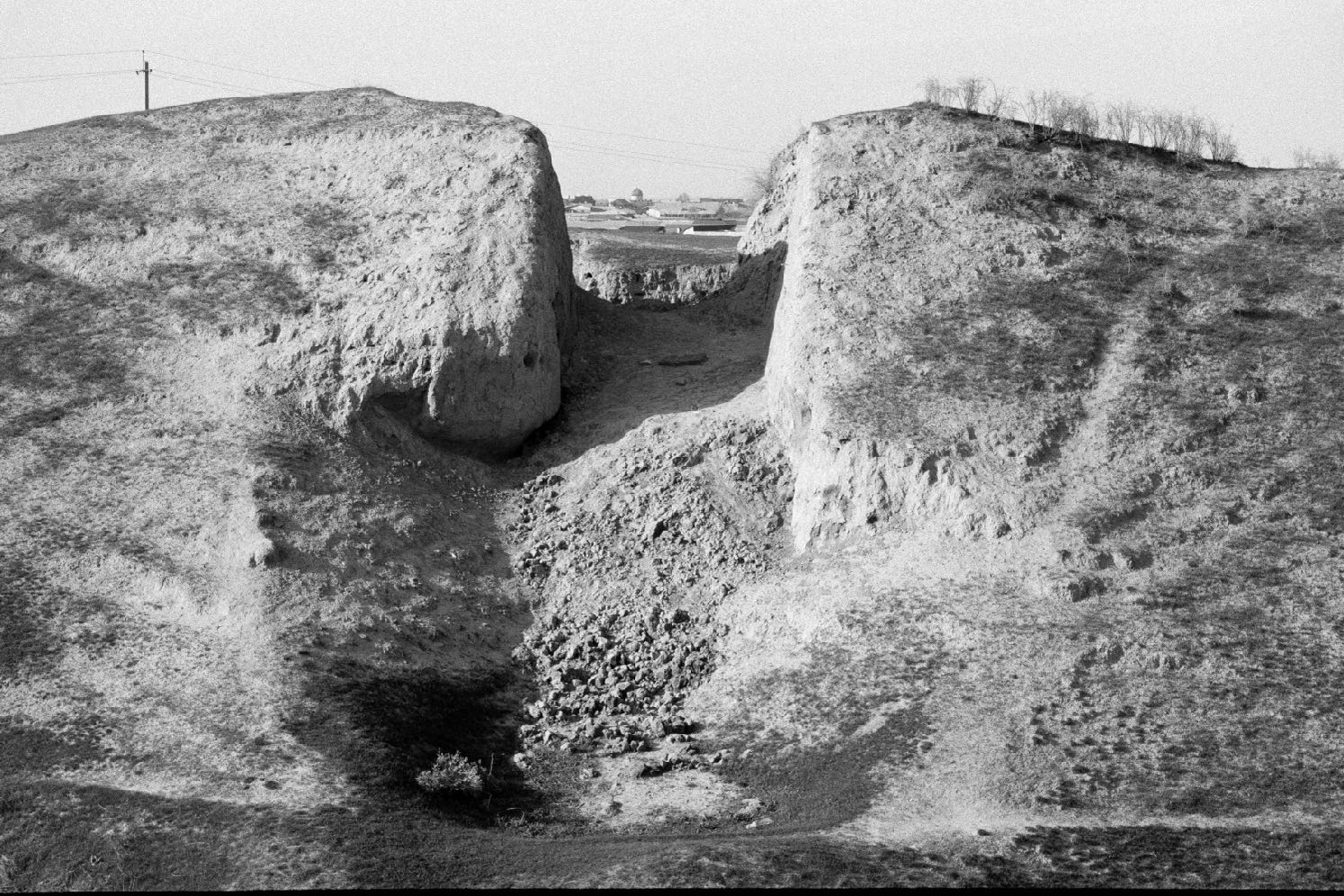 Black-and-white photograph: What Remains, Afrasiyab Complex, Samarkand, Uzbekistan, 2024